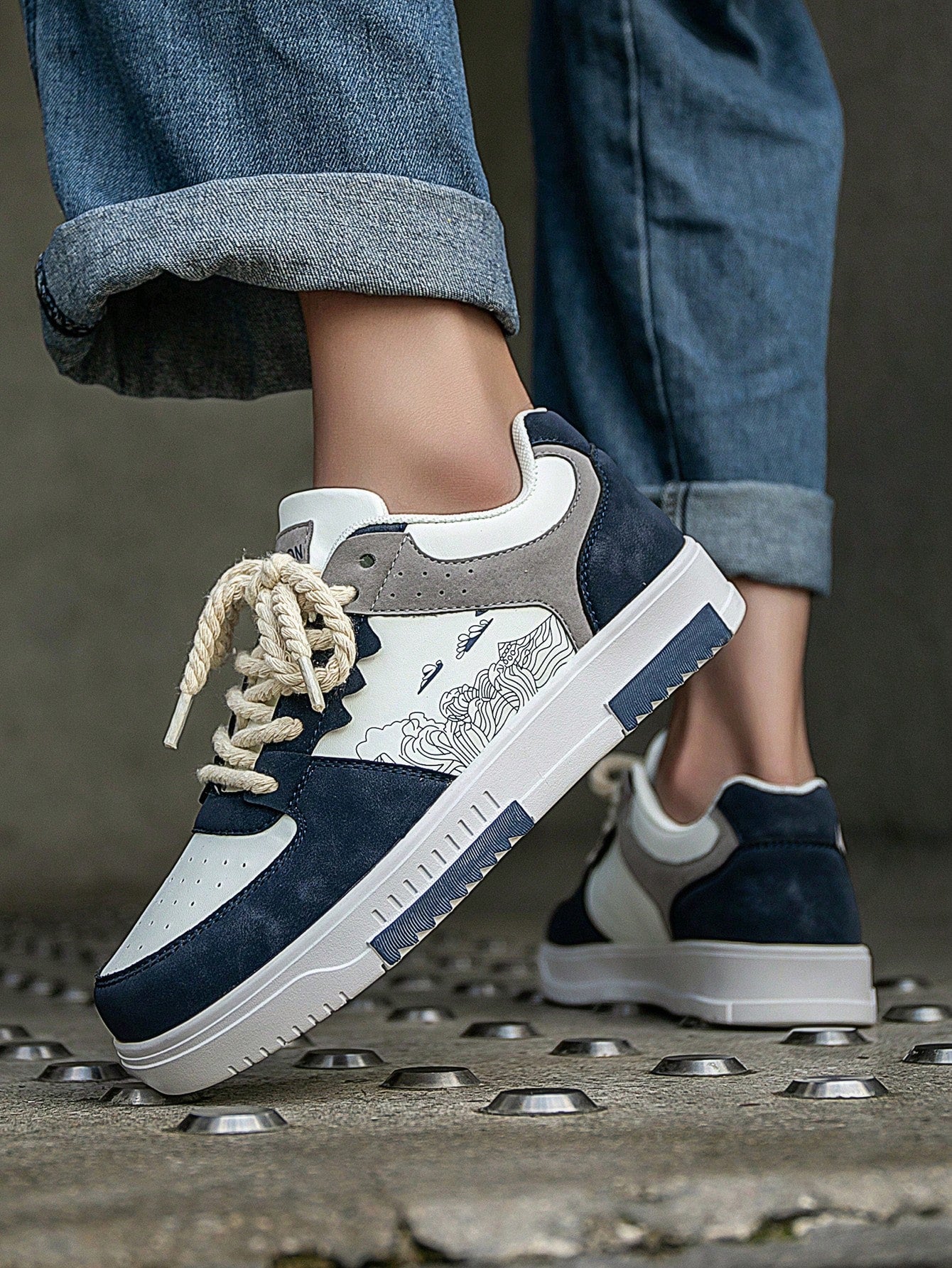 Casual Men's Random Print Low-Top Flat Sports Sneakers