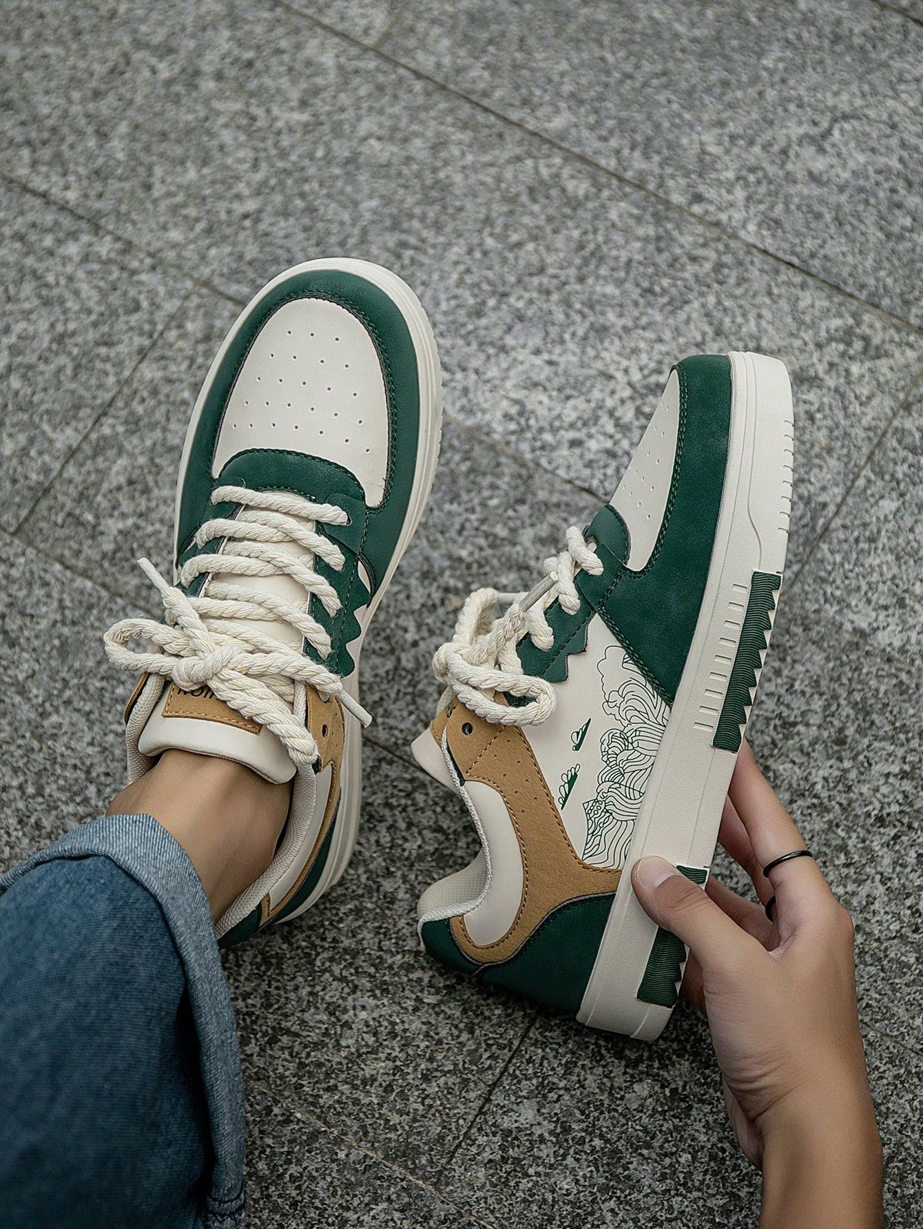 Casual Men's Random Print Low-Top Flat Sports Sneakers