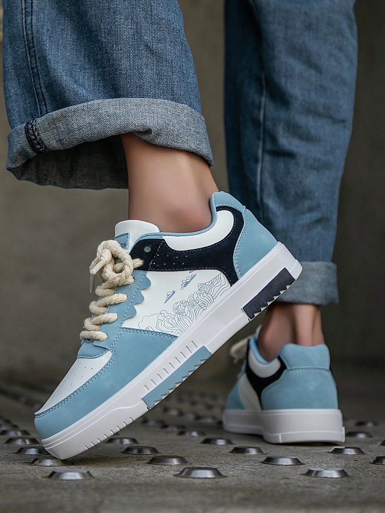 Casual Men's Random Print Low-Top Flat Sports Sneakers