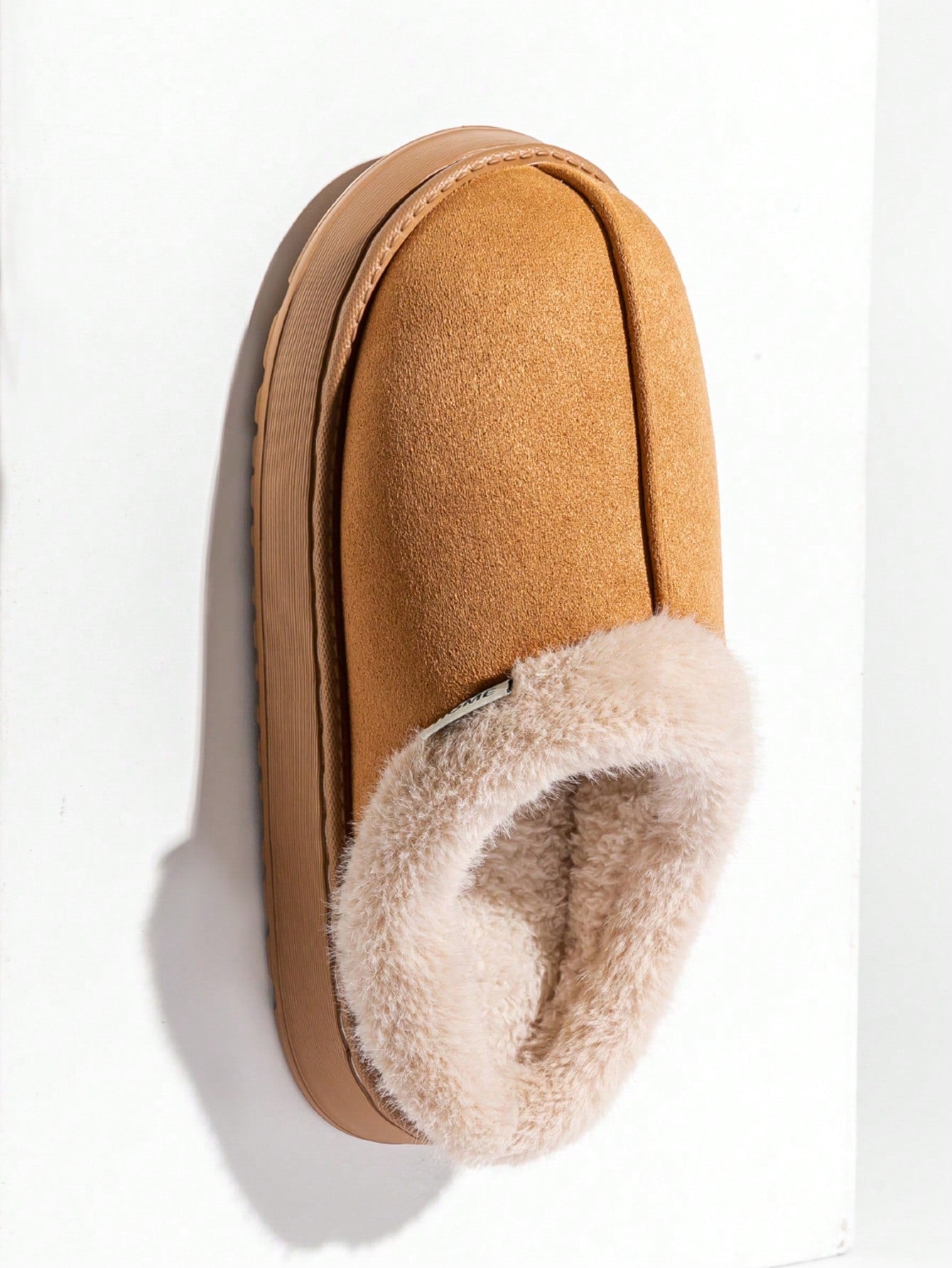 Fashionable & Cozy Men's Coffee Fuzzy Slippers