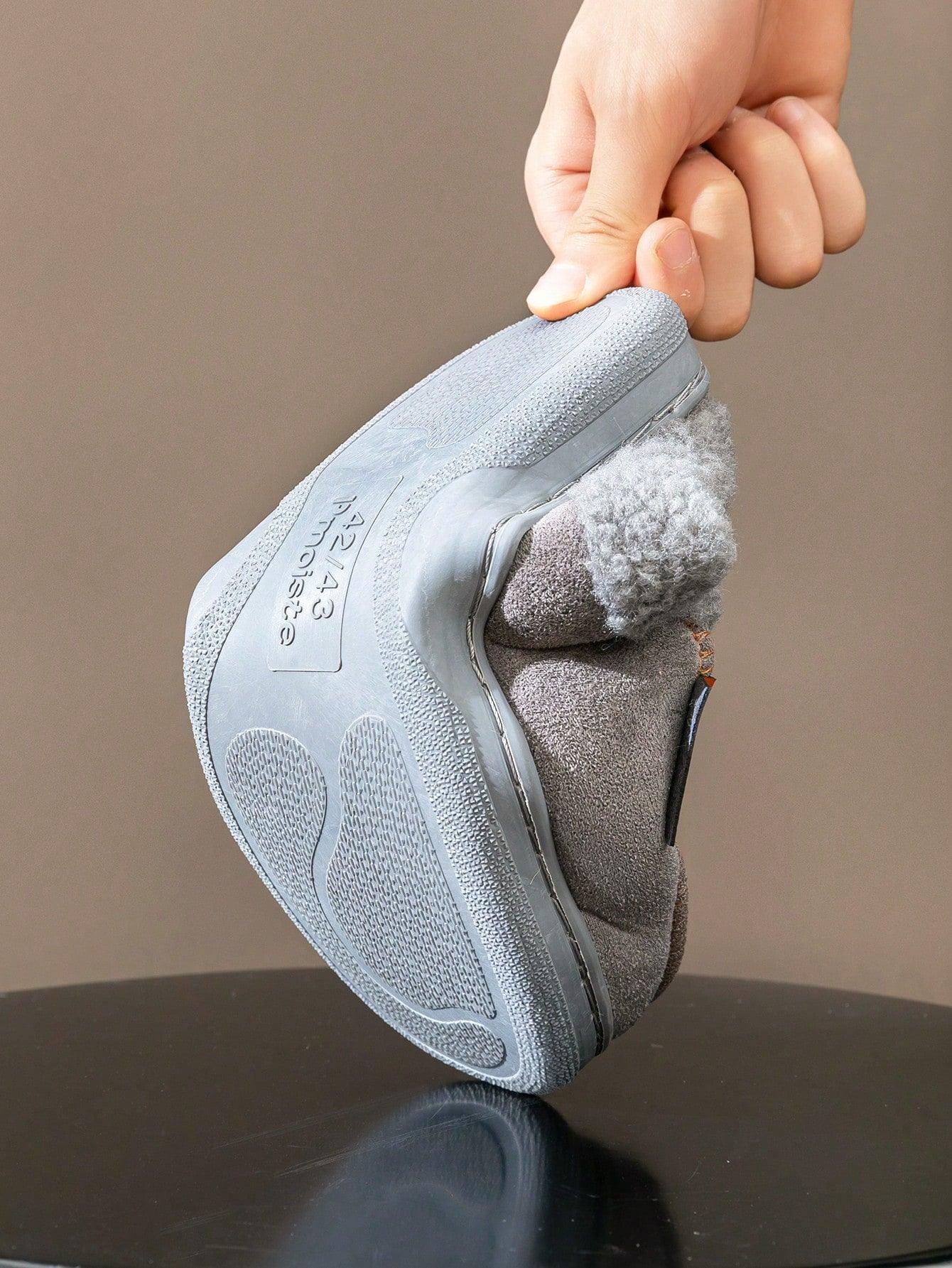 Men's Furry Patchwork Design Slippers