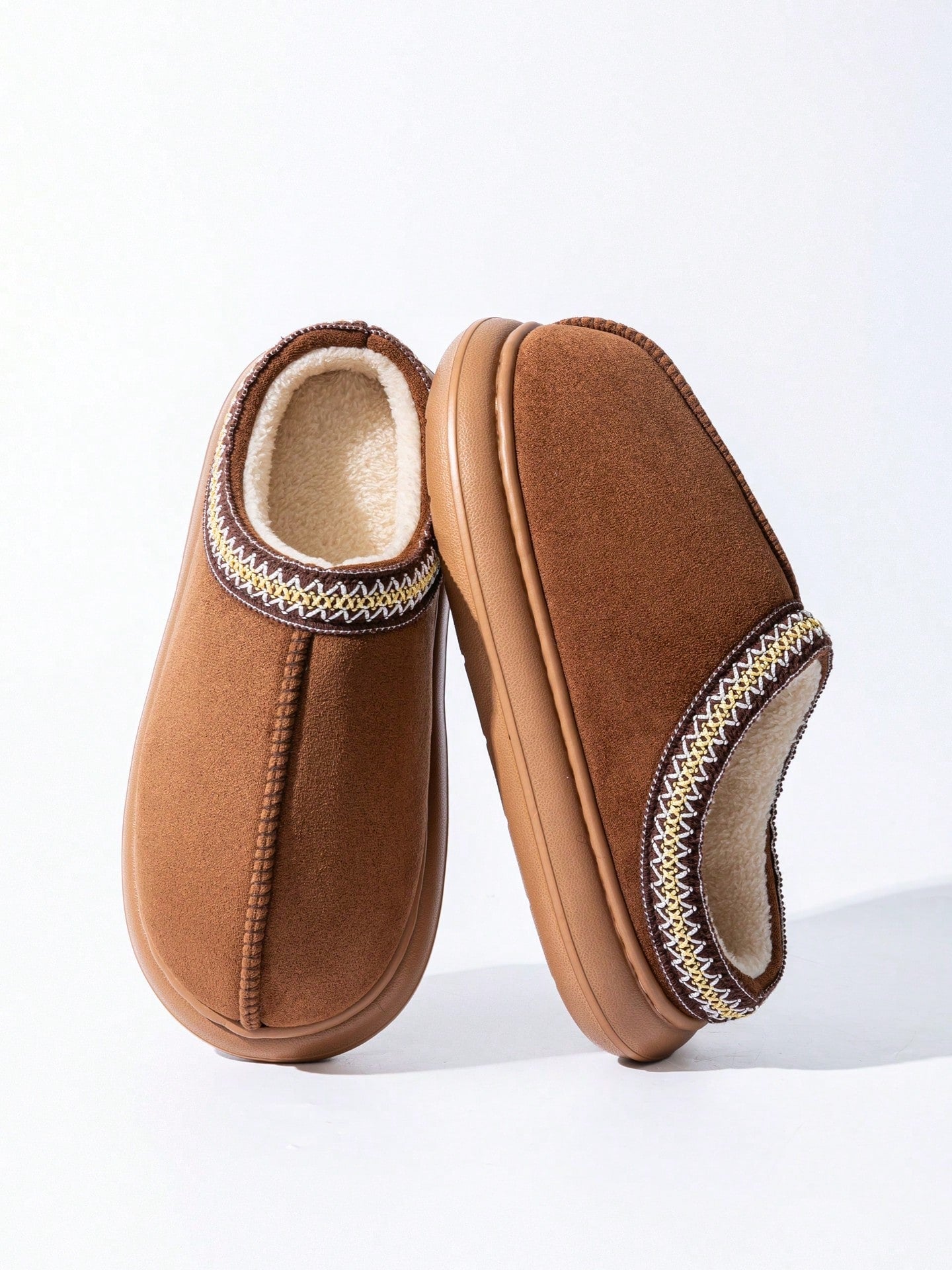 Women's Fluffy Lined Slippers With Lace Trim