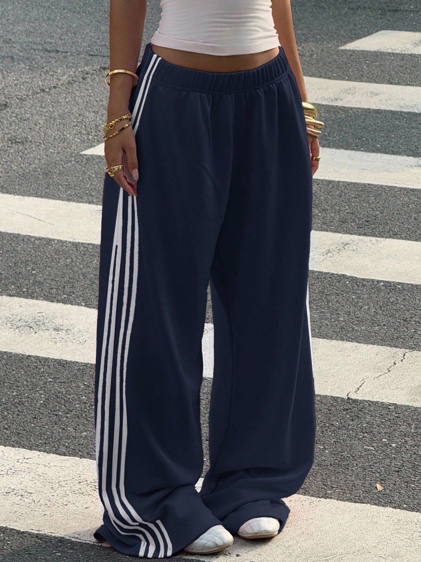 Muchica Women's Chocolate Brown Casual Wide Leg Sweatpants With Side Stripe Detail And Extra Long Knitted Fabric