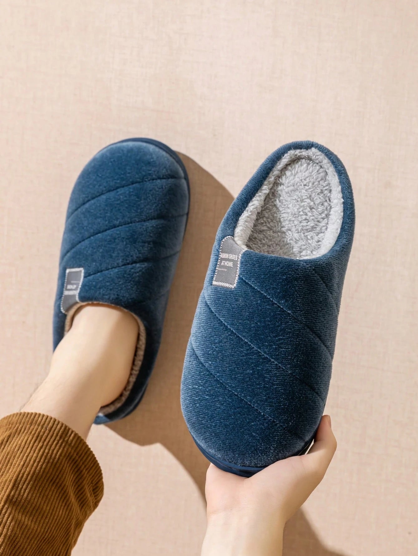 Warm And Comfortable Plush Slippers, Non-Slip Indoor Shoes